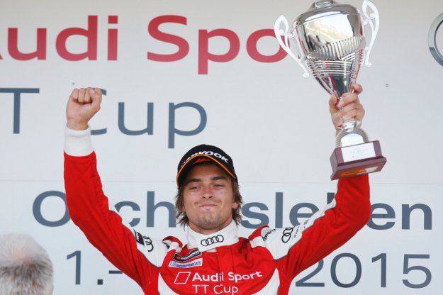Jan Kisiel wybija si na prowadzenie w Audi TT Cup