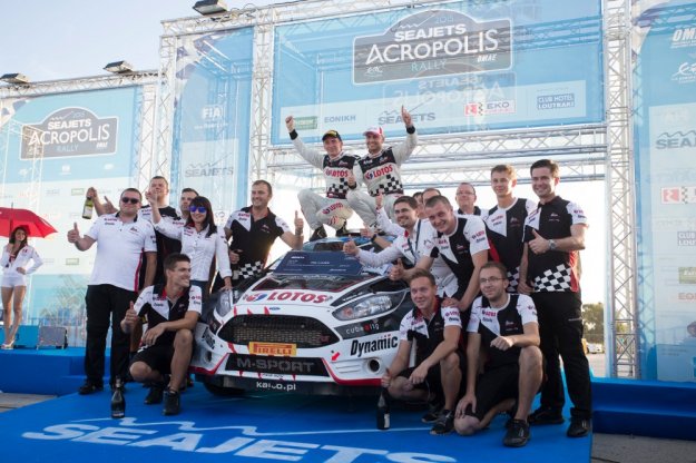 Kajetanowicz i jego Ford Fiesta R5 zdobywa tytu FIA ERC 2015