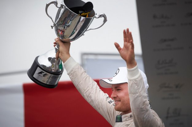 Rosberg zdobywa Brazyli, Vettel traci szanse na drugie miejsce