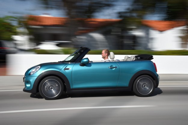 Nowe Mini Cabrio premier podczas targw Los Angeles