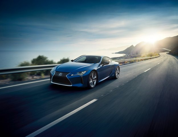 Lexus LC 500h sportowy samochd hybrydowy