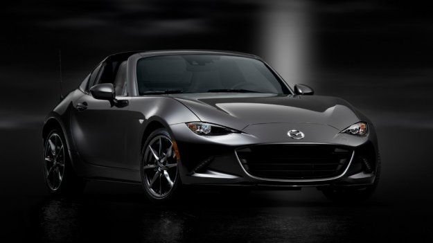 Mazda MX-5 debiutuje z twardym skadanym dachem