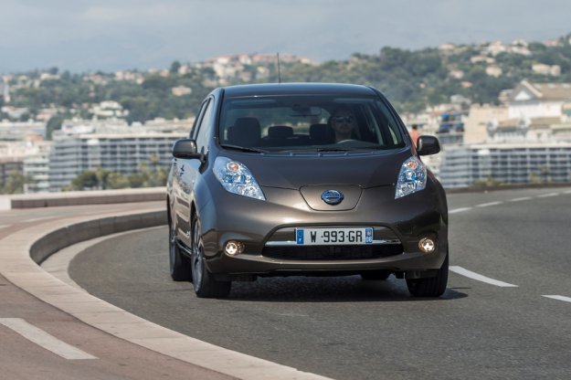 Elektryczne samochody Nissan bardziej dostpne