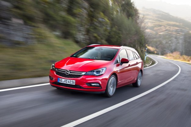 Nowy Opel Astra Sports Tourer trafia do polskich salonw