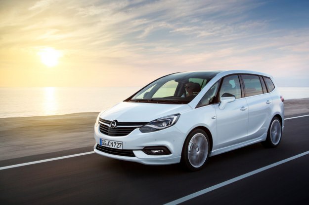Opel Zafira mocne uderzenie w konkurencj