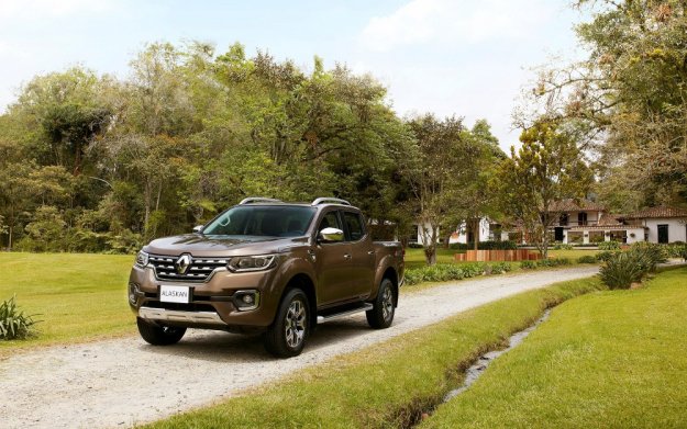 Renault Alaskan, Francuski producent wchodzi na nowe tereny