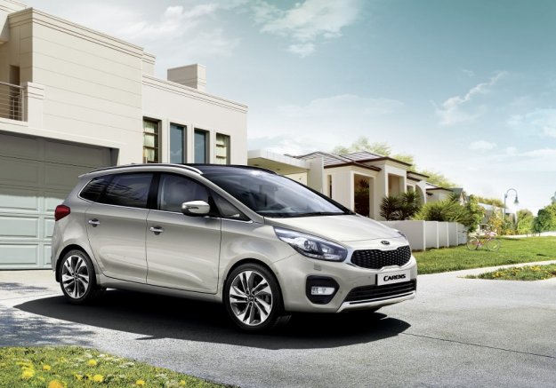 Premiera Kia Carens po faceliftingu w Paryu