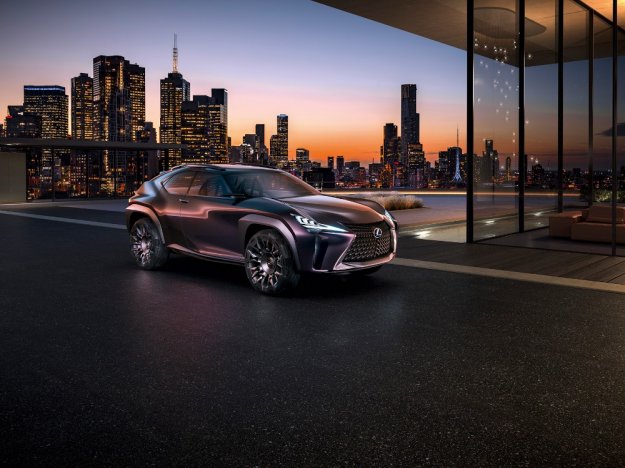 Lexus UX, Science fiction staje si faktem