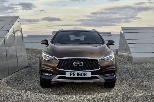 Do Infiniti QX30 wkracza najmocniejsza jednostka napdowa