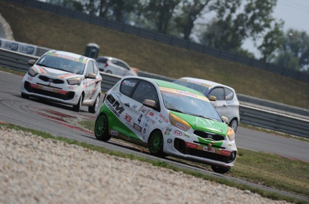 Kia Lotos Race koczy przerw letni