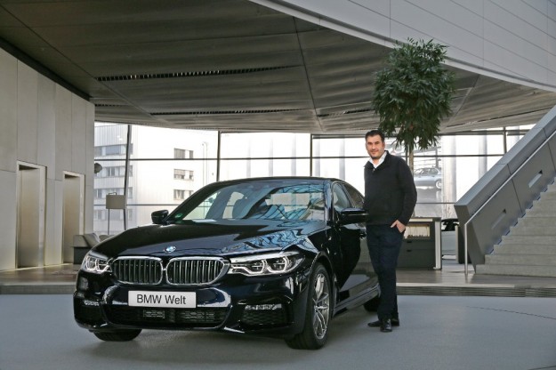 Nowe BMW serii 5 dostarczane jest ju do pierwszych klientw