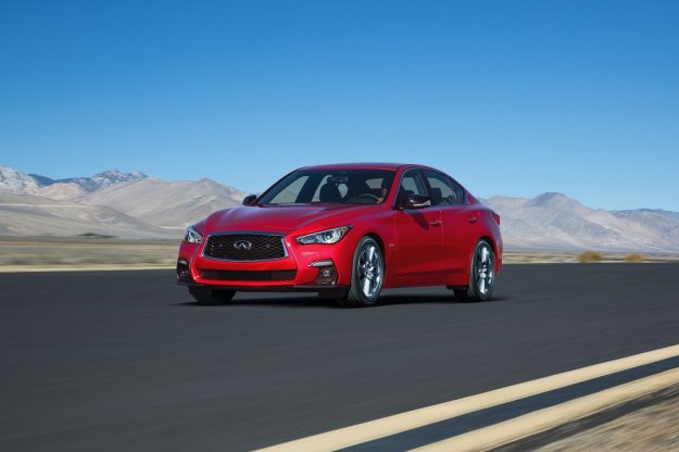 Infiniti odwiea swojego bestsellera Q50