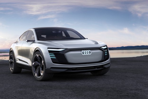 Ju za dwa lata elektryczny Audi e-tron z zasigiem 500 km