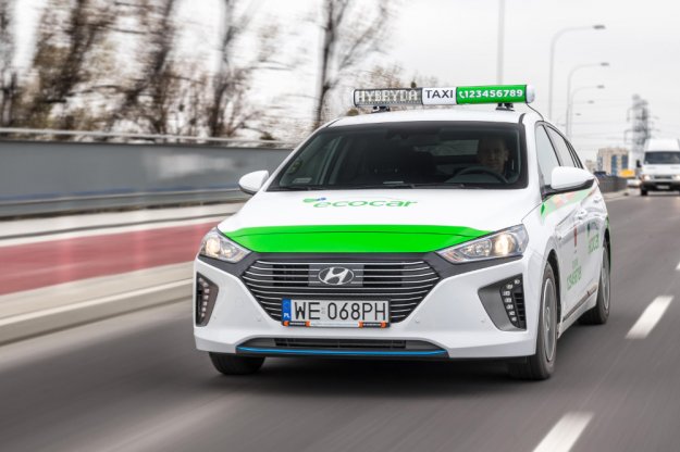 Hyundai IONIQ w roli ekologicznej takswki