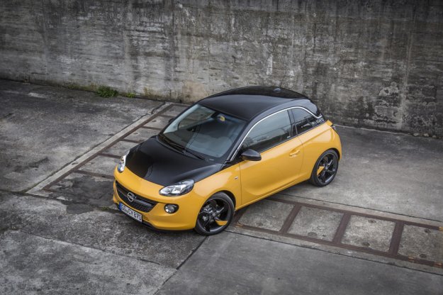 Opel Adam w wersji Black Jack