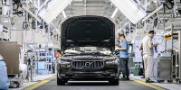 www.moj-samochod.pl - Artyku� - Pierwsze Volvo S90 dotaro do Europy now drog