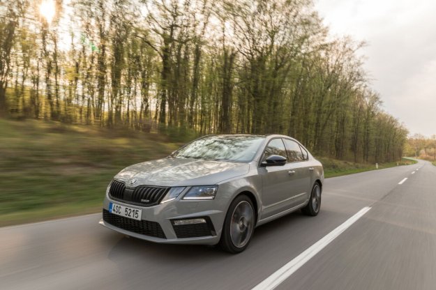 Skoda Octavia z now turbodoadowan jednostk