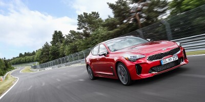 www.moj-samochod.pl - Artyku� - Koreaski sportowy przedstawiciel segmentu D Kia Stinger ju od 149 900 z