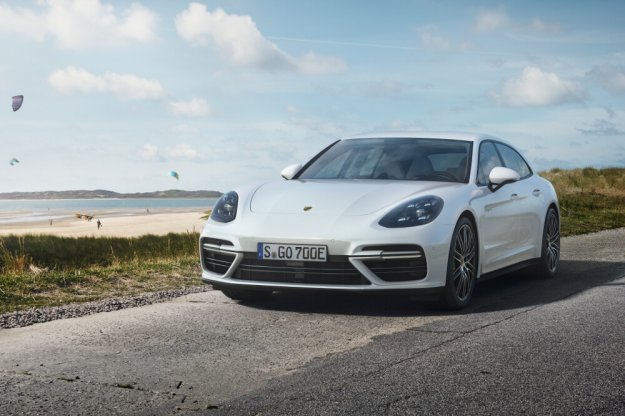 Porsche Panamera Sport Turismo z napdem hybrydowym plug-in