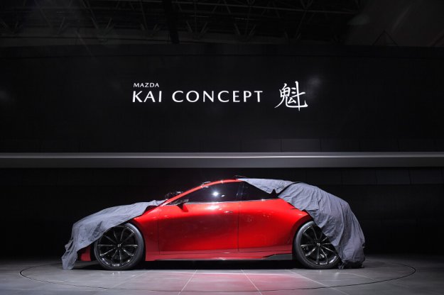 Mazda KAI Concept z nowym silnikiem SKYACTIVE-X