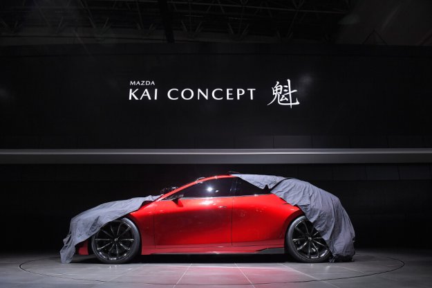 Mazda KAI Concept z nowym silnikiem SKYACTIVE-X