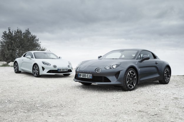 Alpine A110 w dwch nowych odsonach