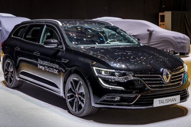 Nowe silniki i sportowa wersja Renault Talisman oraz robot