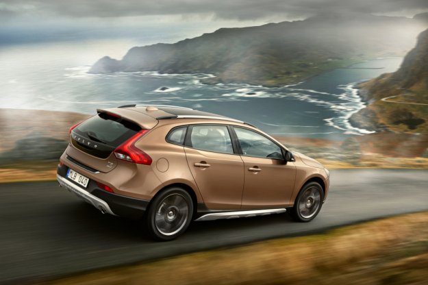 Uterenowiony Volvo V40 za niecae 100 000 z