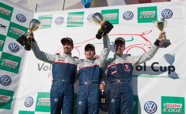 VW Castrol Cup - lider traci cenne punkty, rozstrzygnicie sezonu dopiero w Poznaniu