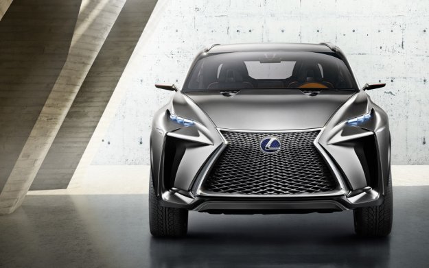 Nowy koncept Lexusa, model LF-NX z rodowodem z serialu Sci-Fi