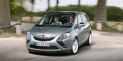 www.moj-samochod.pl - Artyku� - Opel Zafira, z now moc w konkurencj