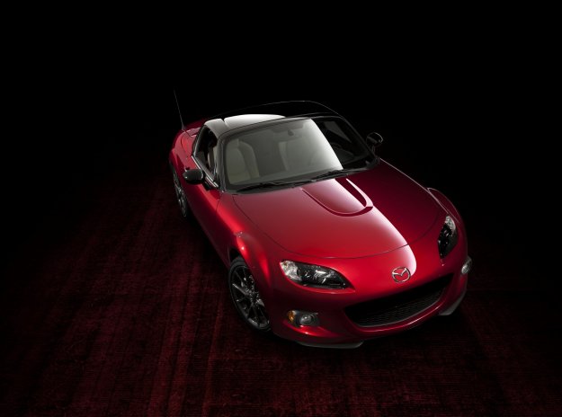 Mazda MX-5 wituje swoje 25 urodziny