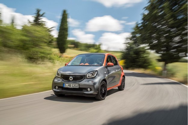 Smart ForFour, take zostaje odwieony