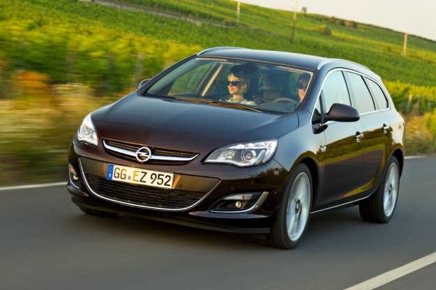 Opel rozpoczyna swoj wyprzeda rocznika 2014