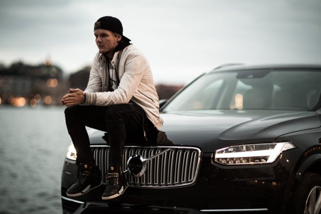 Wsppraca Volvo i AVICII - A new Beginning