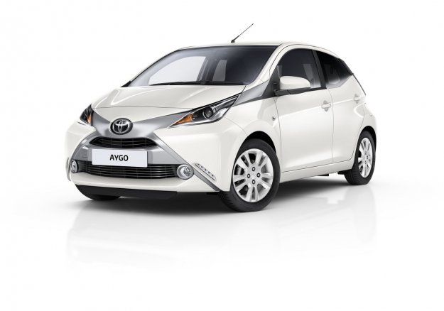 Najmniejsza Toyota z nowym pakietem x-pure